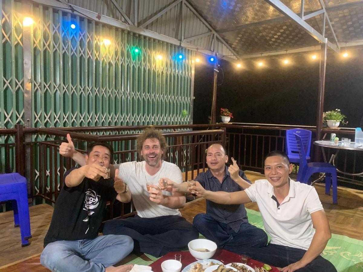 Hoang Quan Homestay Ba Be エクステリア 写真